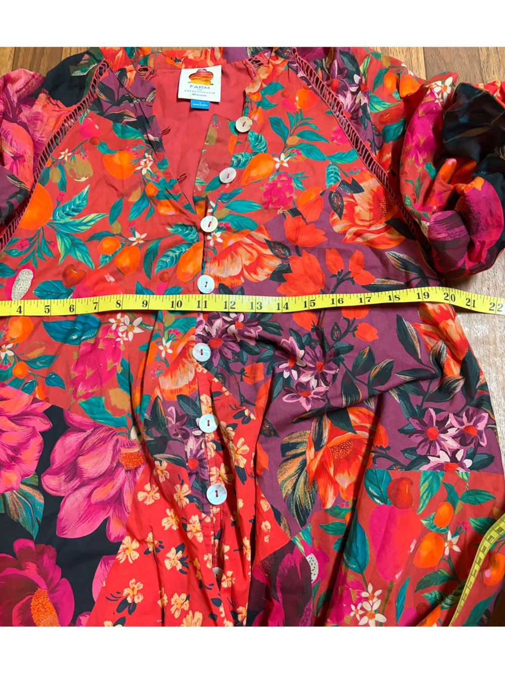 FARM Rio Red Multicolor Floral Button-Front Tunic Robe - Picture 10 of 11